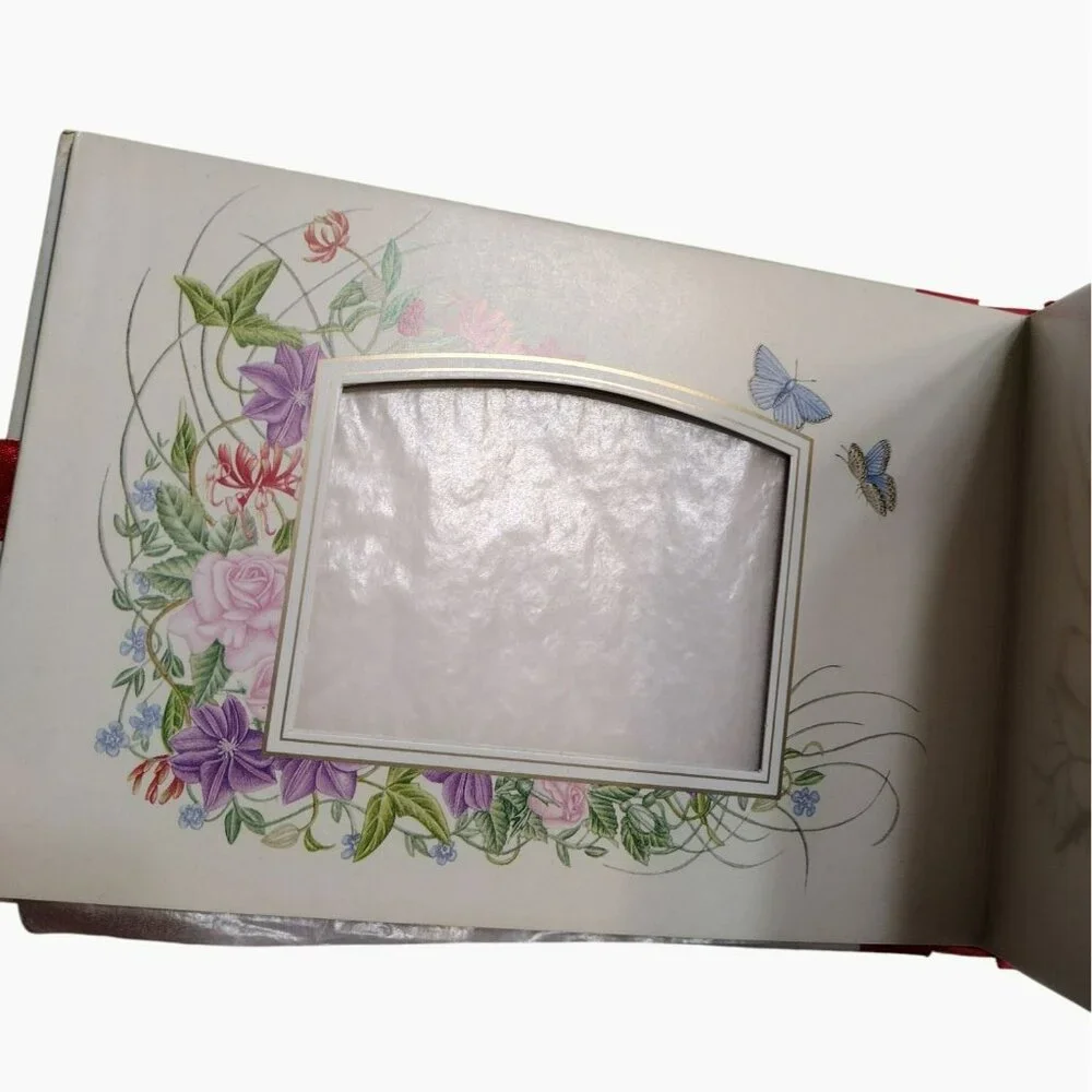 Vintage Photo Album Garland Of Flowers 1990s Cottagecore Hardcover Red Floral